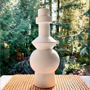 💚 WEST ELM EARTHENWARE VASE